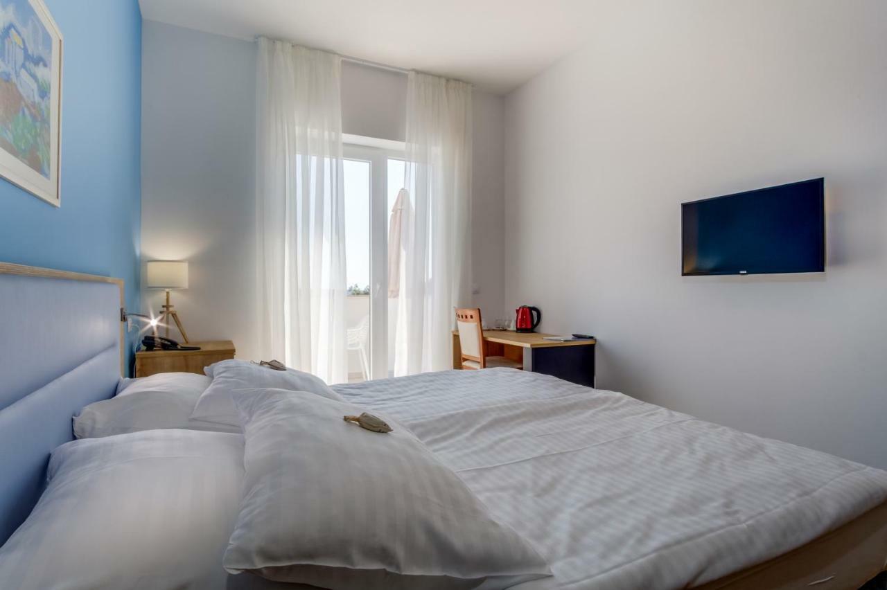 Hotel Manora Nerezine Zewnętrze zdjęcie